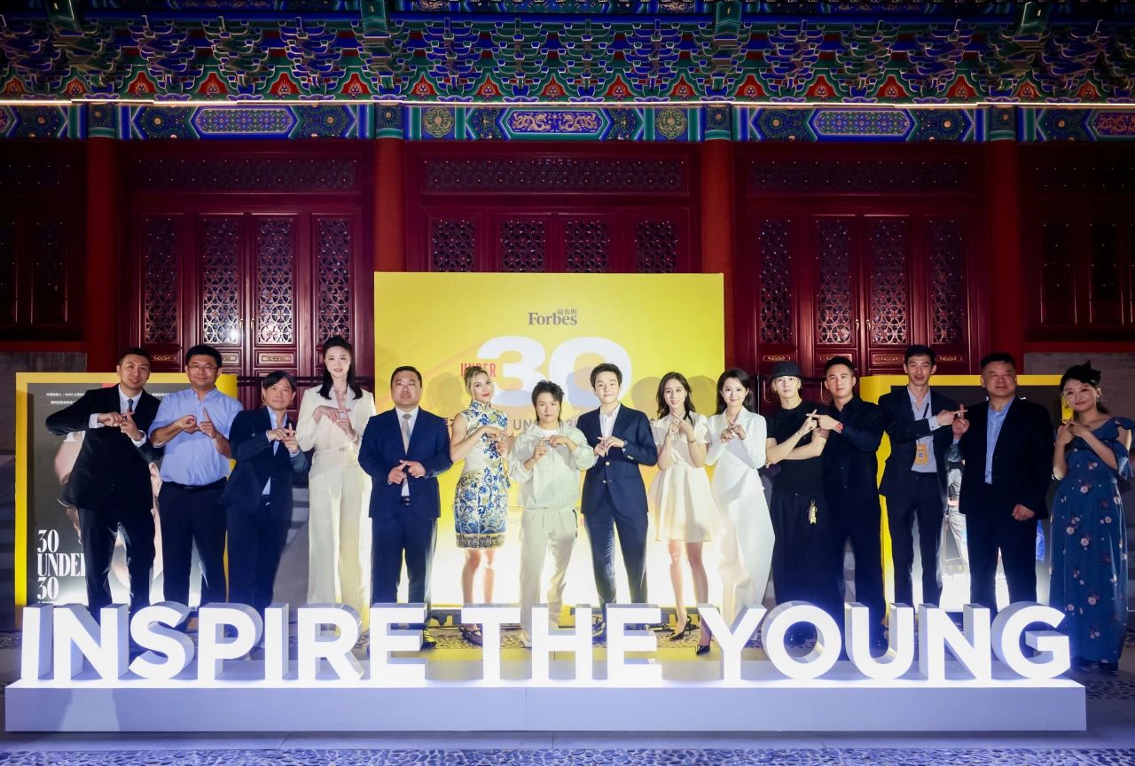 л����Ӧ����ϯ����˹�й�U30ʮ������ �������������������������ᶨ��չ